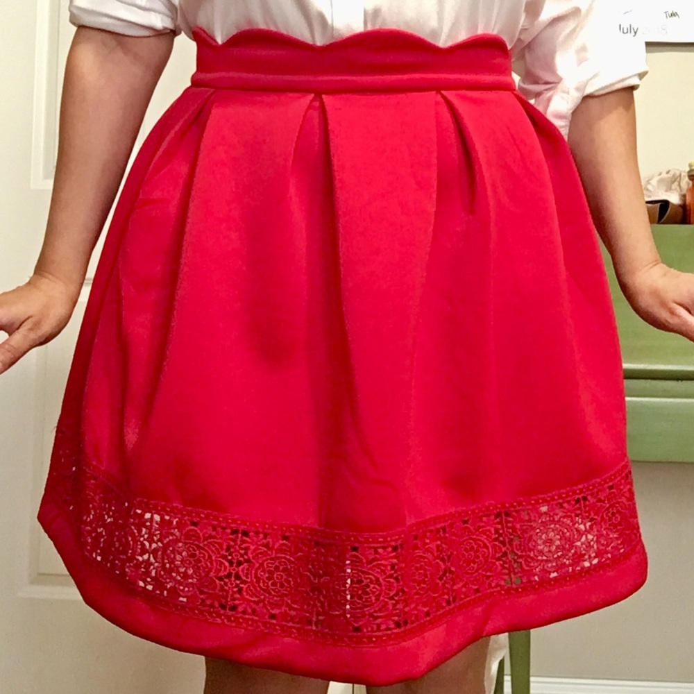 Blue Rain Elegant Scalloped-Edge Red Skirt